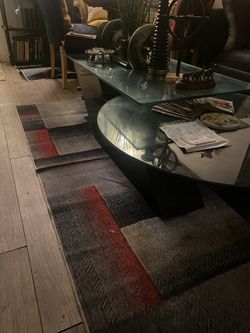 Deco glass table