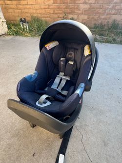 CYBEX Car seat with adapters