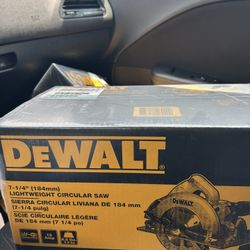 7 1/4 Lightweight Circular Saw 