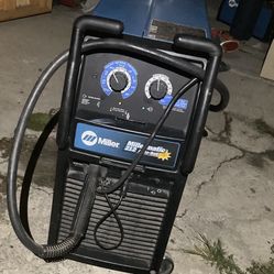 212 Millermatic Mic Welder 