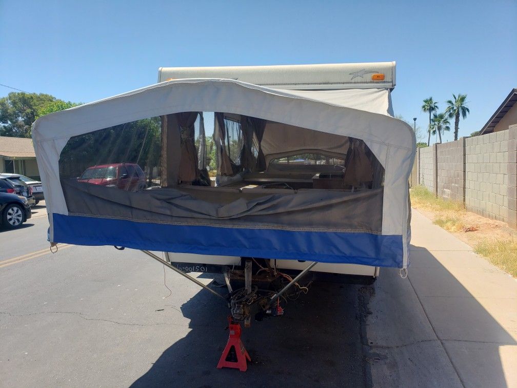 2000 Starcraft Pop up Camper for Sale in Chandler, AZ OfferUp