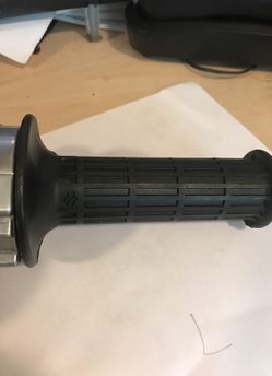 1972-73 Suzuki TM 250 , 400 Throttle Assembly NOS