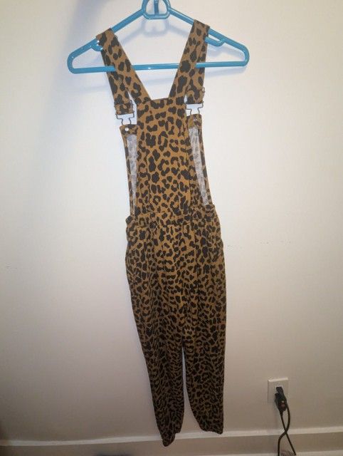 Leopard Print Adjustable Strap Overall Jumpsuit