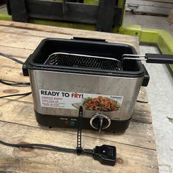 CUISINART FRYER.    $45