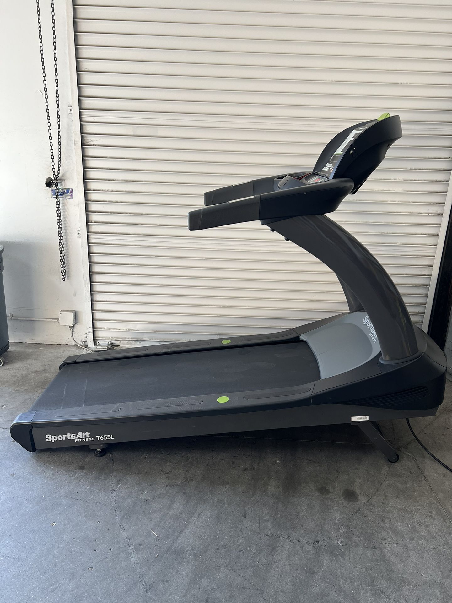 SportsArt Commercial Grade Treadmill T655L