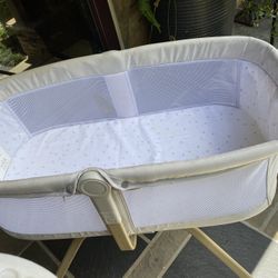 baby bassinet 