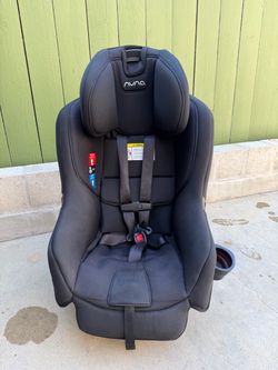 Nuna Convertible Car Seat