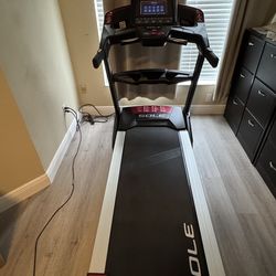 Sole Fitness F85 Foldable Treadmill with Heart Rate Transmitter