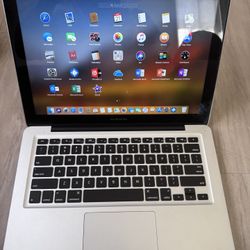 MacBook Pro 13”