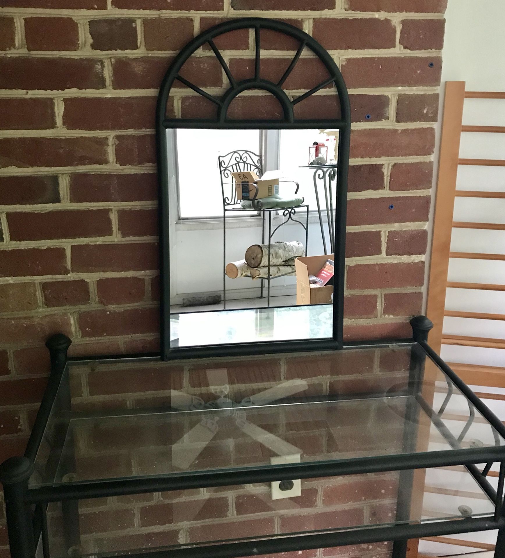 Vanity/desk with mirror