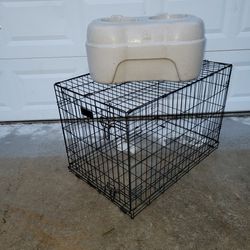 Dog crate/elevated food Feeder 