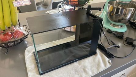 3 Gallon Fish Tank