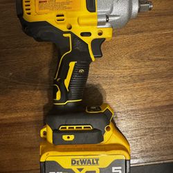 Dewalt 1/2 impact with battery