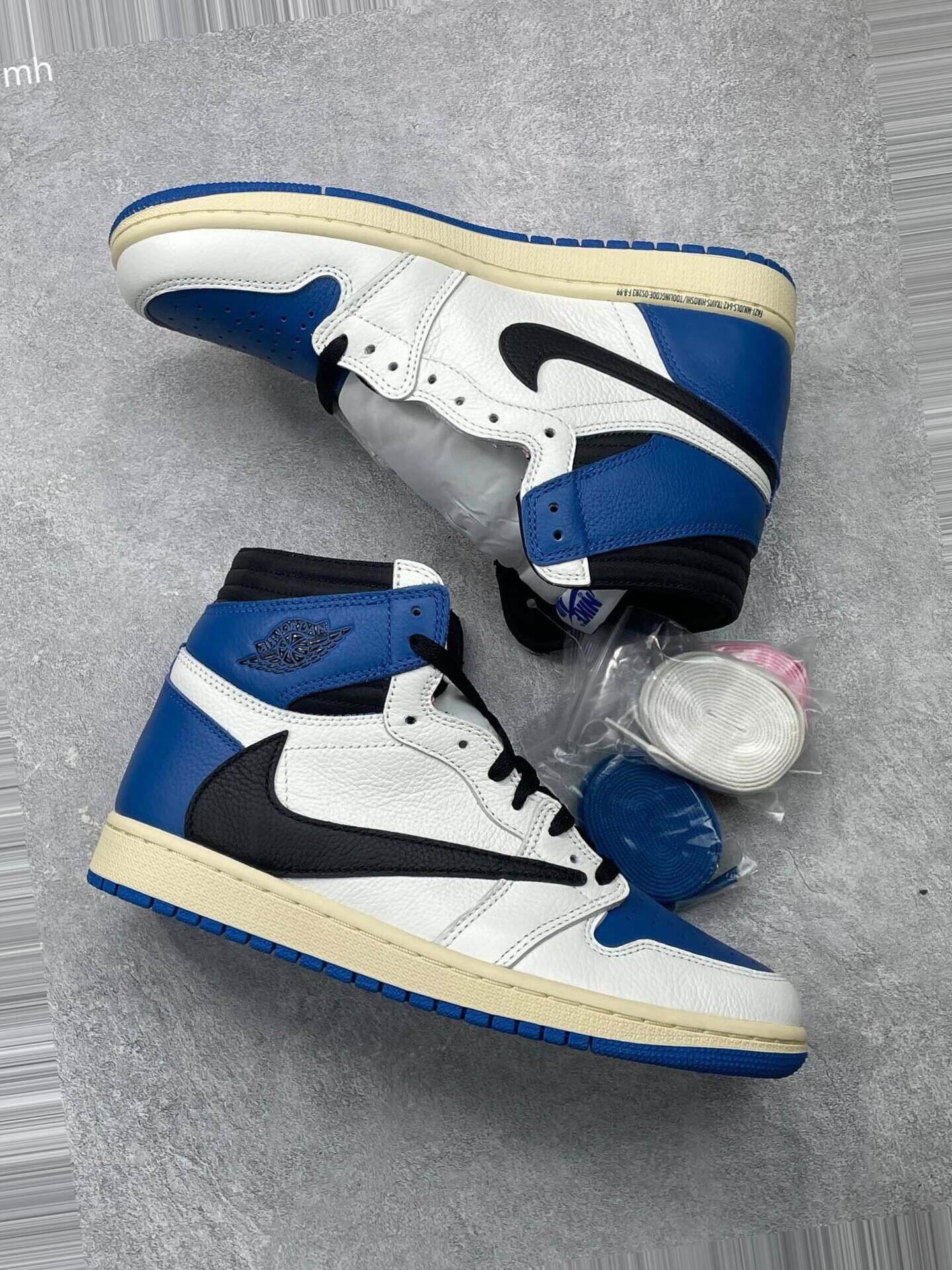 High Travis Scott Fragment Jordan 1 Edition Barefoot
