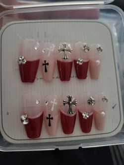 Press On Fake Nails