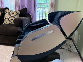 Real Relax Deluxe Full Body Zero Gravity Massage Chair w/ Heat