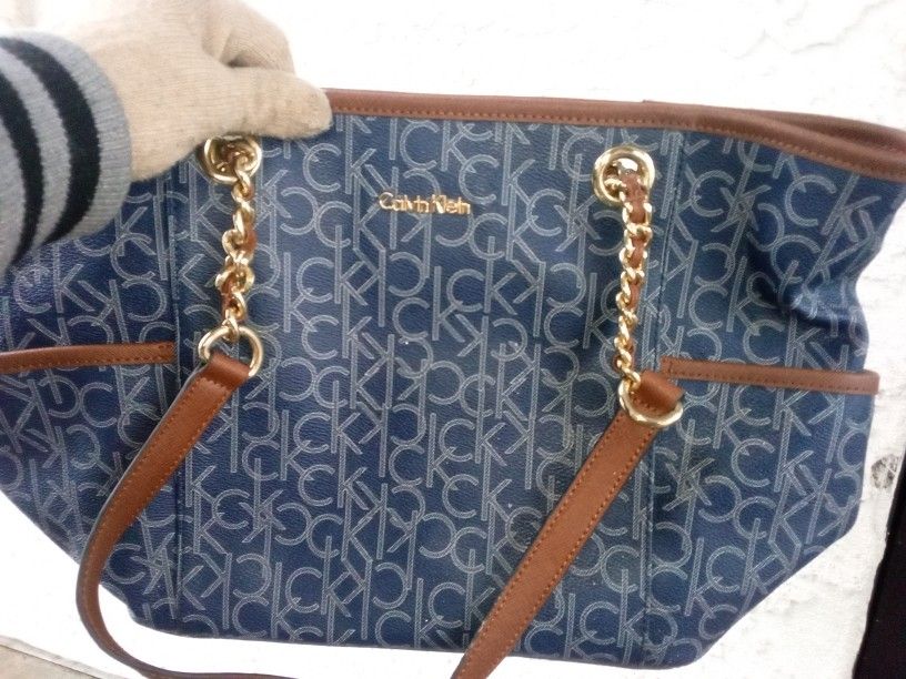 Calvin Klein Signature Tote Bag Purse