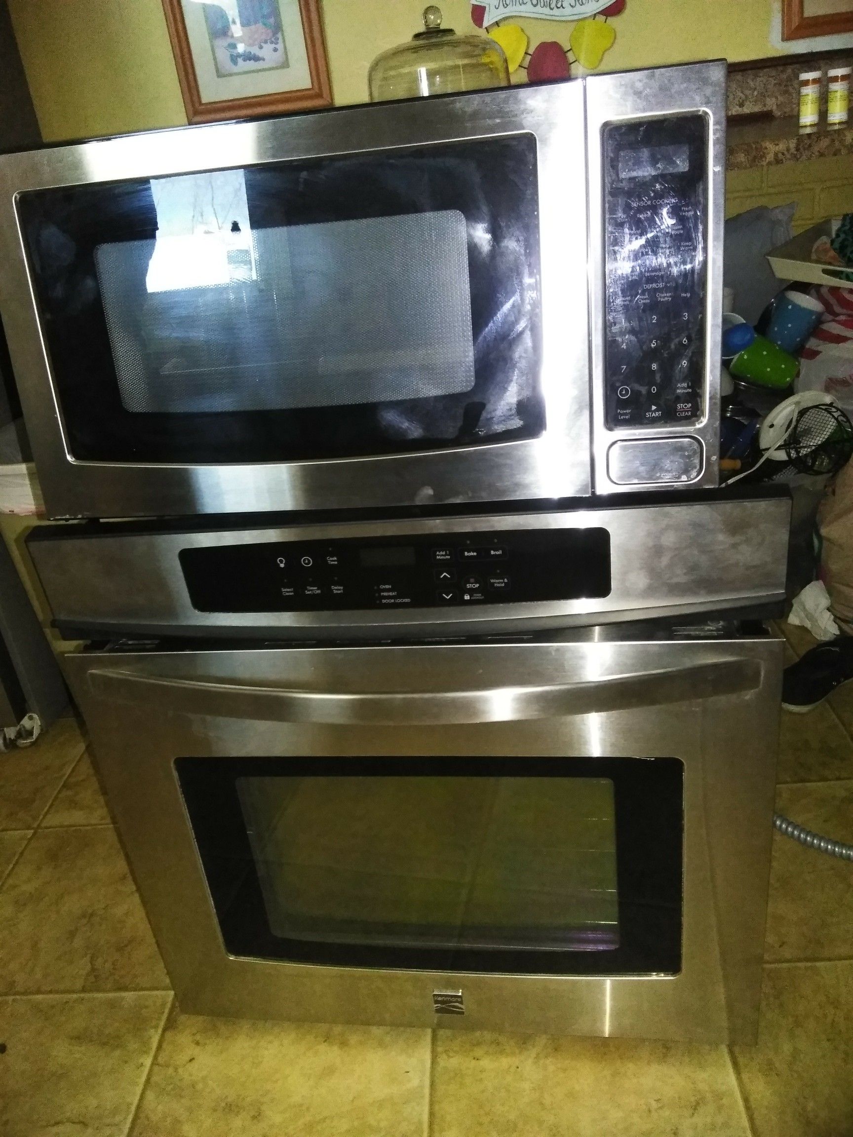 For sale se vende Oven and microwave