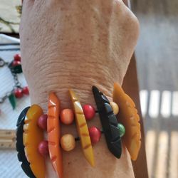 TIKI 1950'S HAND CARVED BRACELET SEE PICS