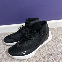 Under Armor SC Basketball Shoes 