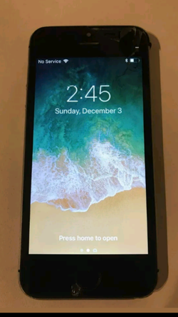 Iphone 5s cracked