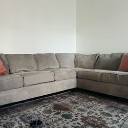 Sectional Couch 