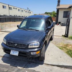 1999 Toyota Rav4