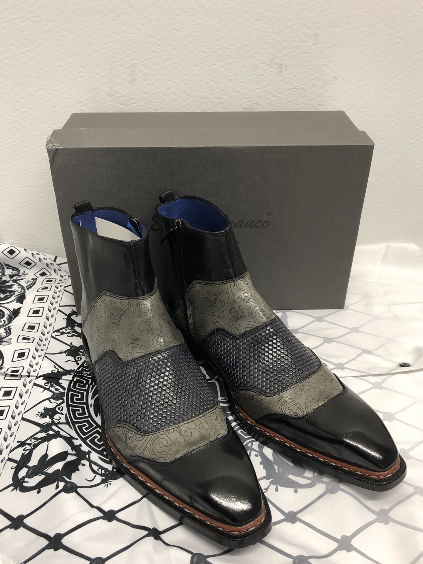 Emilio Franco boot Italian leather calf black/gray side zipper Emilio Franco boots black/gray Italian leather captoe size  main image 2