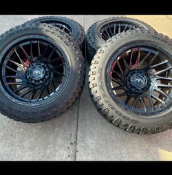 Rims 5 lug universal wheels