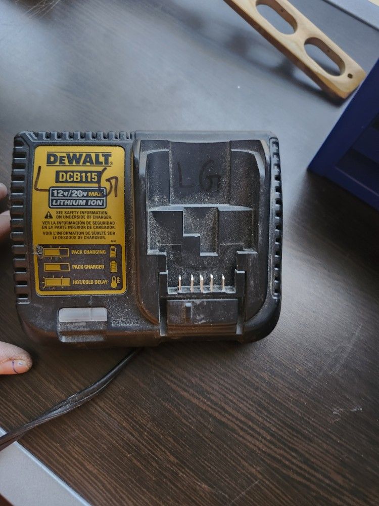 Dewalt 20v Charger