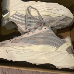 Adidas Yeezy Static Size 10