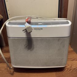 Frigidaire Air Conditioner