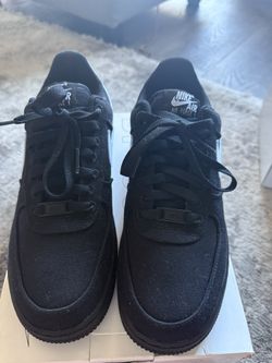Nike Air Female Size 9 Never Worn