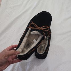 Uggs Dakota Black Slippers Size 8