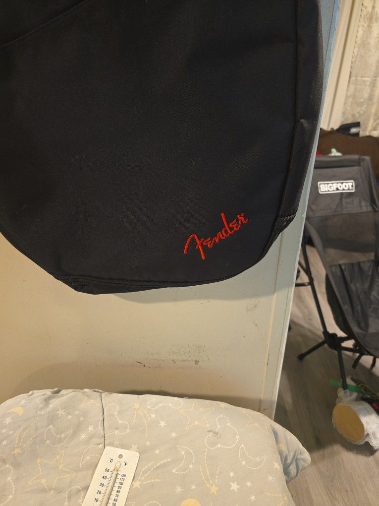 Fender Gig Bag Electric Or Acustic Guitar