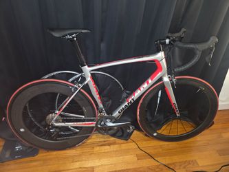 🚴 Giant Defy Carbon Road Bike size ML /56
