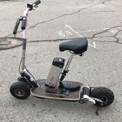 Go-Ped Hoverboard Electric Sit/StandScooter
