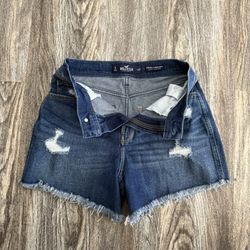 Hollister Ultra High Rise Vintage Shorts