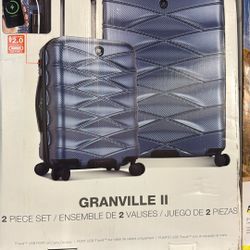 Travelers Choice 2 piece luggage’s 