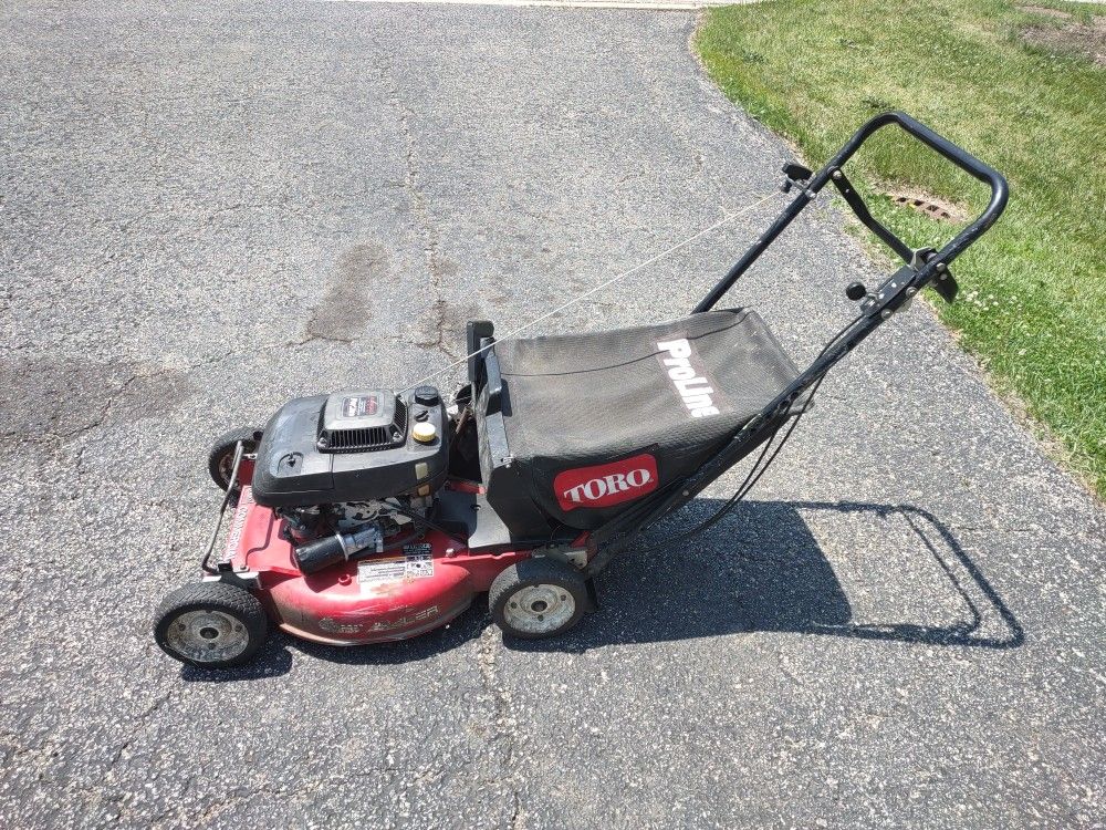 Toro Push Mower Proline Bagger Commercial Aluminum Deck Kawasaki Engine