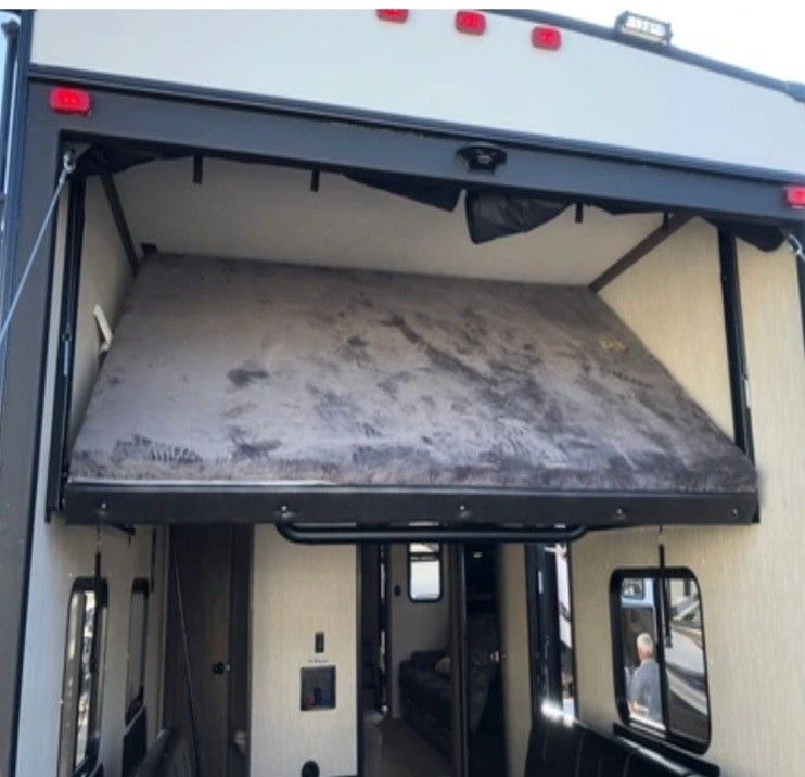 Cass Hudson Sleep&Store RV Camper - Manual Bed Sleep System w/ Queen Mattress