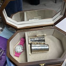 Jewelry different type only 2$