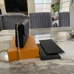 RED Set Trio 3 Pc leather Crossbody Bag NEW In Box