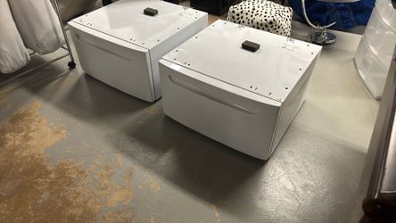 Washer & Dryer Laundry Pedestal 