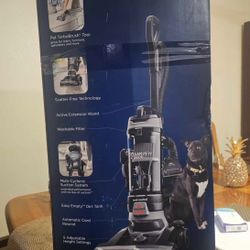 Bissell Cleanview Rewind Pet Vacuum Cleaner 