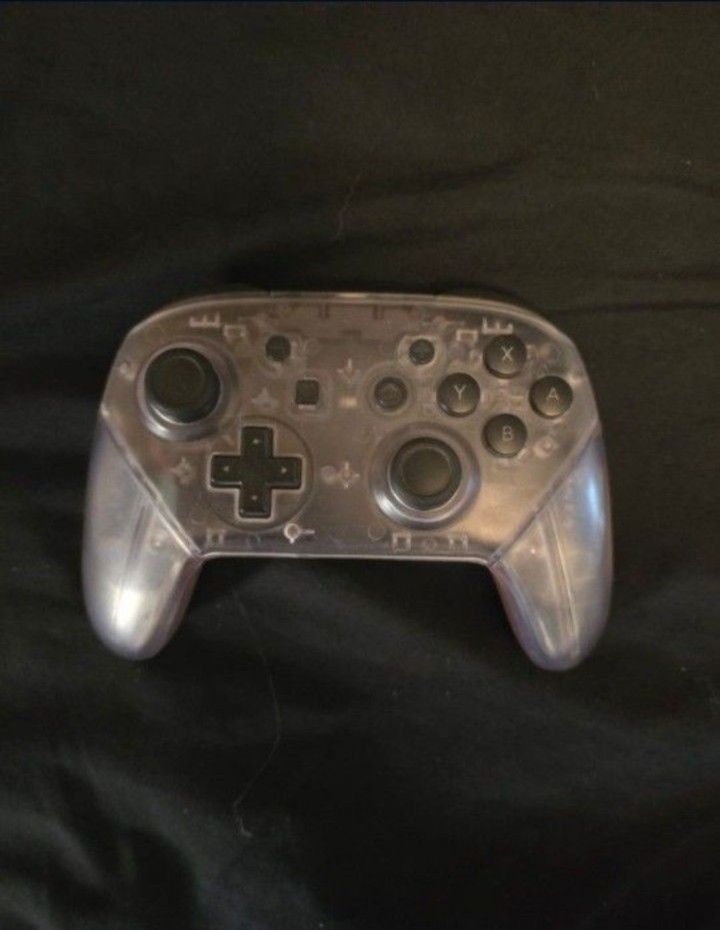 Nintendo Switch Pro Controller