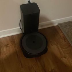 Roomba Robot Vacuum  