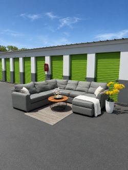 Light Gray Kevin Charles Sectional Couch Sofa