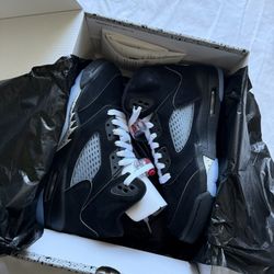 Jordan 5 ‘Metallic Reimagined’ GS