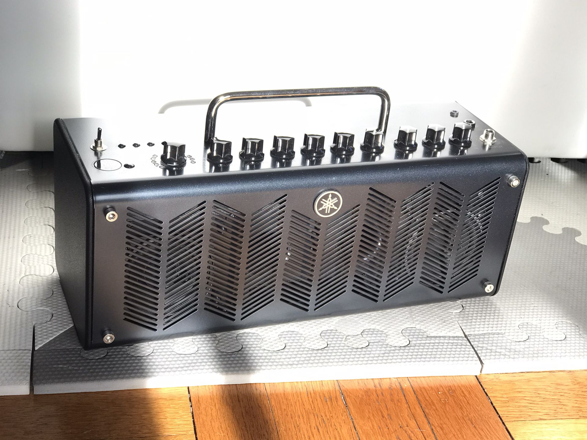Yamaha THR10C practice guitar amp for Sale in New York, NY ...
